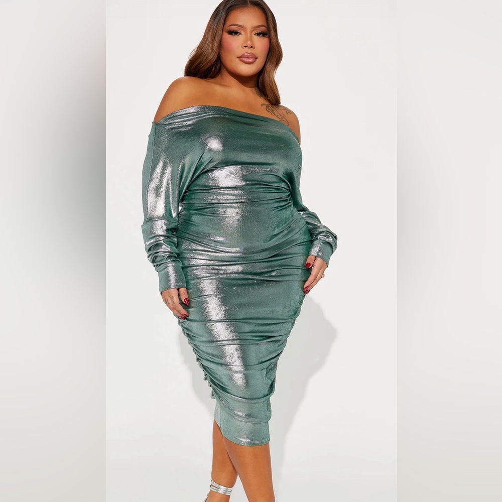 Fashion Nova Shimmery Emerald Off-Shoulder Long Sleeve Midi Dress
